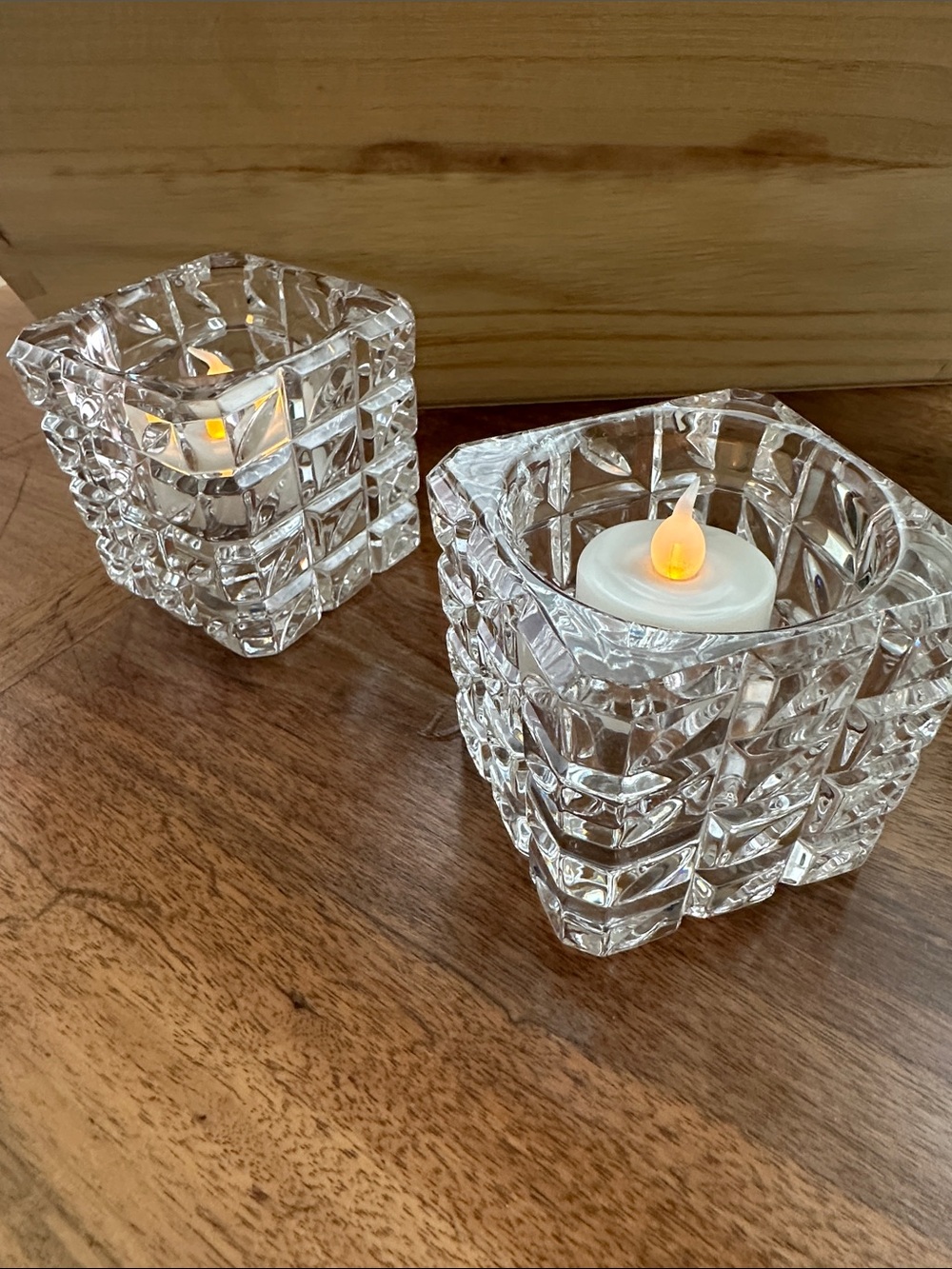 Like New Set of 2 Mikasa Brontë Cube Candles Crystal 3” Faceted Square Cut MCM